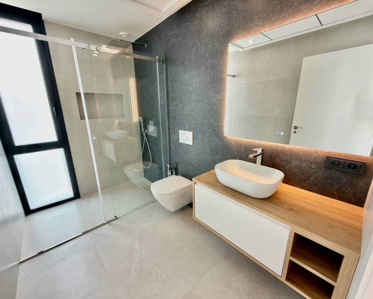 4 sovrum Villa till salu i Ciudad Quesada med pool garage - 1 150 000 € (Ref: 9857719)