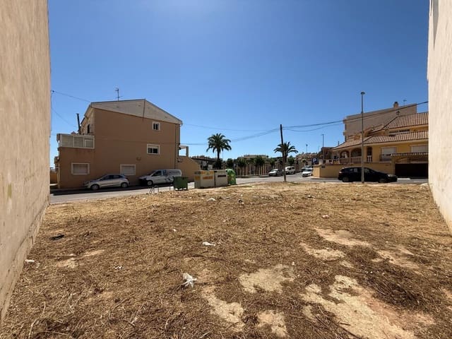 Terrain à Bâtir à vendre à San Miguel de Salinas - 175 000 € (Ref: 9860098)