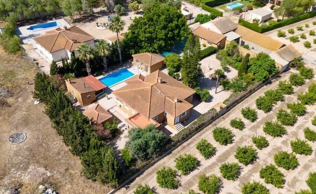 Finca/Casa Rural de 5 habitaciones en Rojales en venta con piscina garaje - 650.000 € (Ref: 9861345)