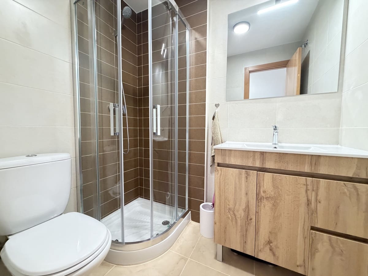 2 soveværelse Lejlighed til salg i Orihuela Costa med swimmingpool - € 199.995 (Ref: 9862088)
