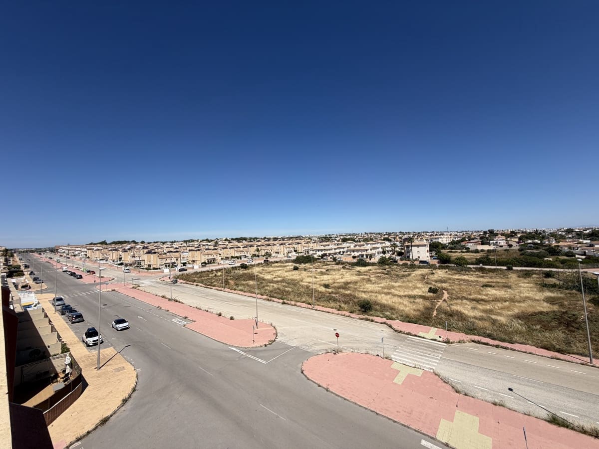 2 soveværelse Lejlighed til salg i Orihuela Costa med swimmingpool - € 199.995 (Ref: 9862088)