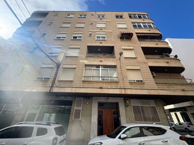 1 slaapkamer Appartement te koop in Centro - Muelle Pesquero, Torrevieja - € 110.500 (Ref: 9862257)