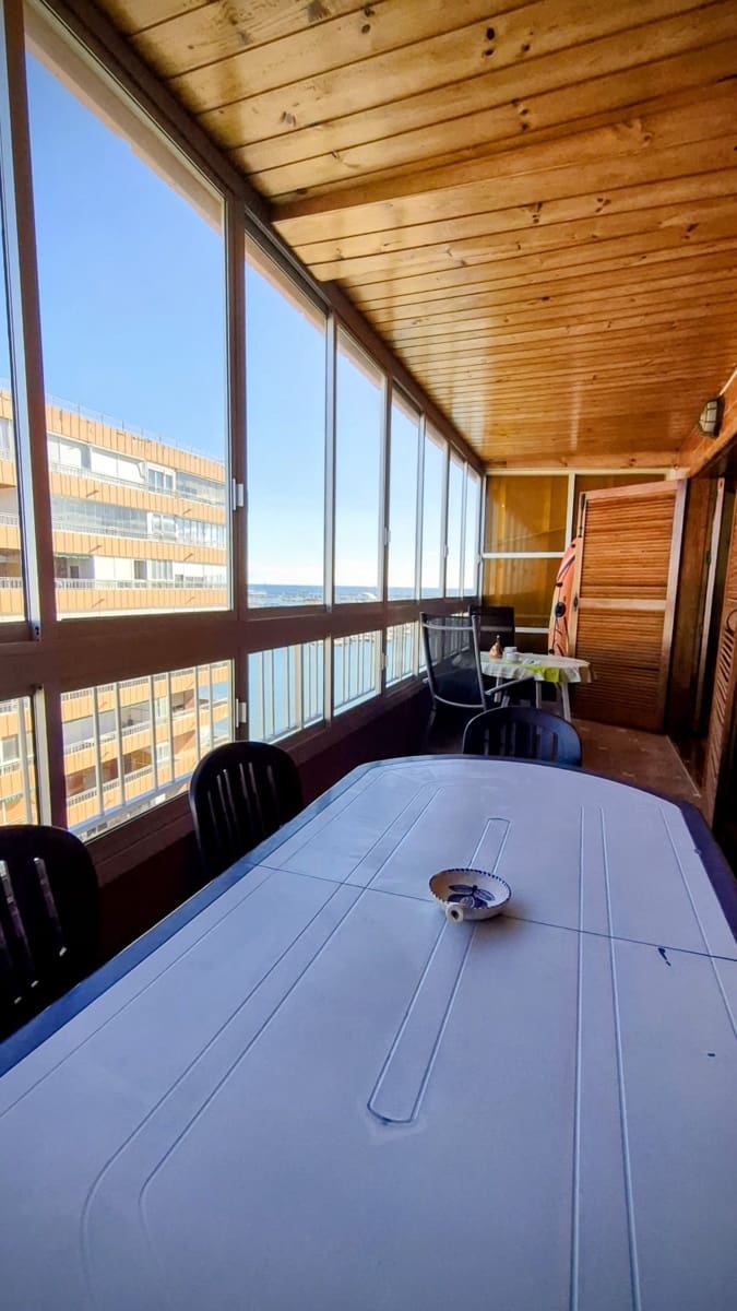3 Zimmer Apartment zu verkaufen in Torrevieja mit Pool Garage - 214.000 € (Ref: 9862260)
