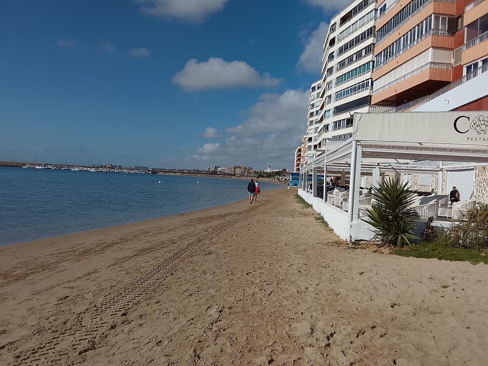 3 Zimmer Apartment zu verkaufen in Torrevieja mit Pool Garage - 214.000 € (Ref: 9862260)