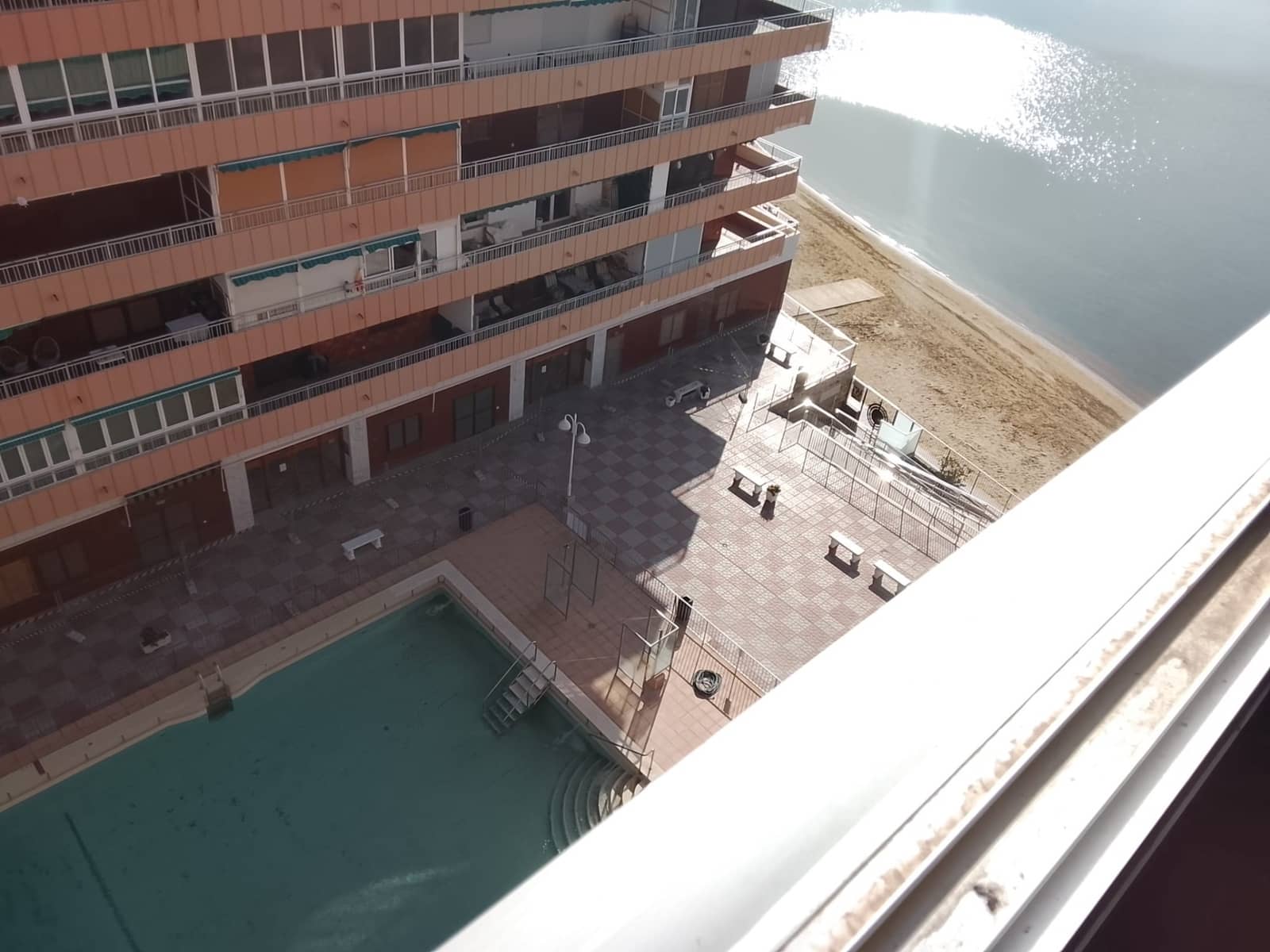 3 Zimmer Apartment zu verkaufen in Torrevieja mit Pool Garage - 214.000 € (Ref: 9862260)