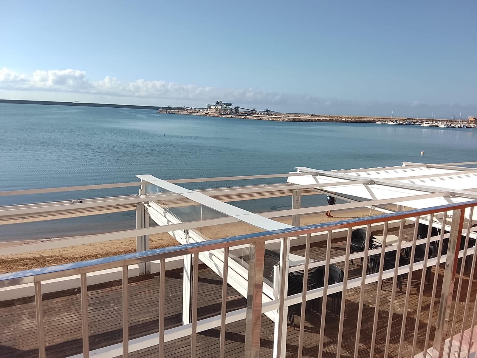 3 Zimmer Apartment zu verkaufen in Torrevieja mit Pool Garage - 214.000 € (Ref: 9862260)