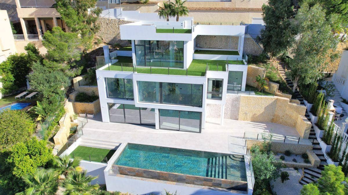 4 soveværelse Villa til salg i Altea med swimmingpool garage - € 2.200.000 (Ref: 9862274)