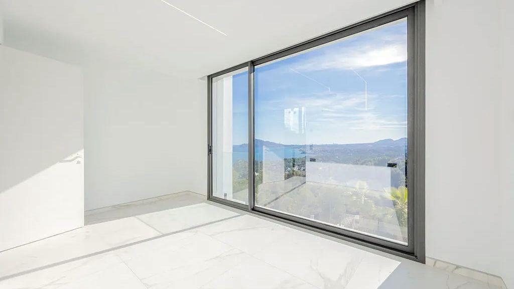 4 soveværelse Villa til salg i Altea med swimmingpool garage - € 2.200.000 (Ref: 9862274)