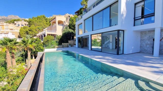 4 soveværelse Villa til salg i Altea med swimmingpool garage - € 2.200.000 (Ref: 9862274)