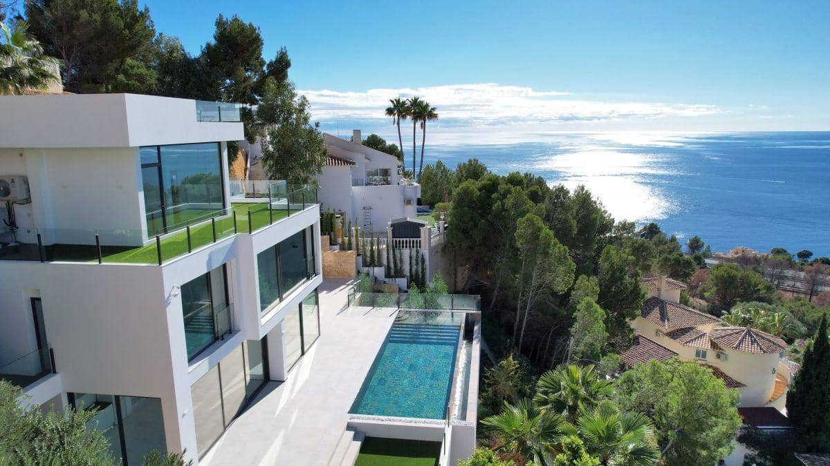4 soveværelse Villa til salg i Altea med swimmingpool garage - € 2.200.000 (Ref: 9862274)