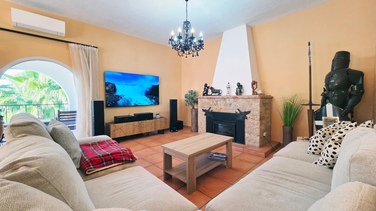 5 sypialnia Willa na sprzedaż w Altea z basenem garażem - 1 650 000 € (Ref: 9862287)