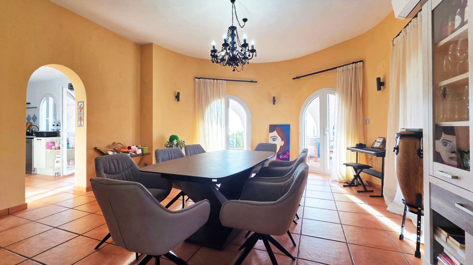 5 sypialnia Willa na sprzedaż w Altea z basenem garażem - 1 650 000 € (Ref: 9862287)