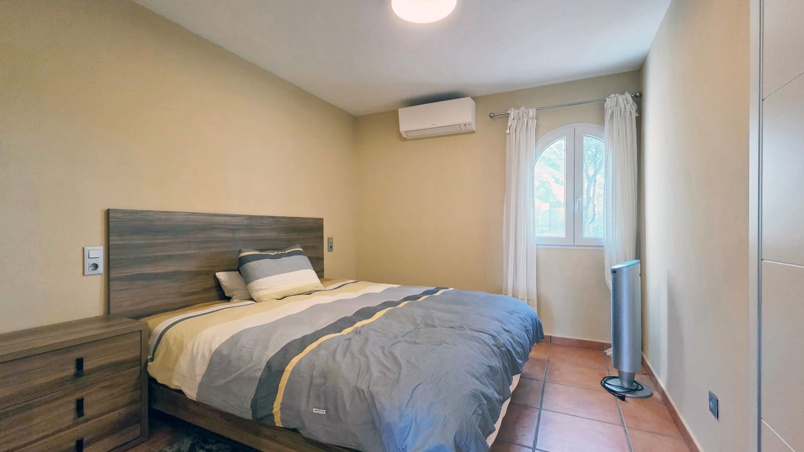5 sypialnia Willa na sprzedaż w Altea z basenem garażem - 1 650 000 € (Ref: 9862287)
