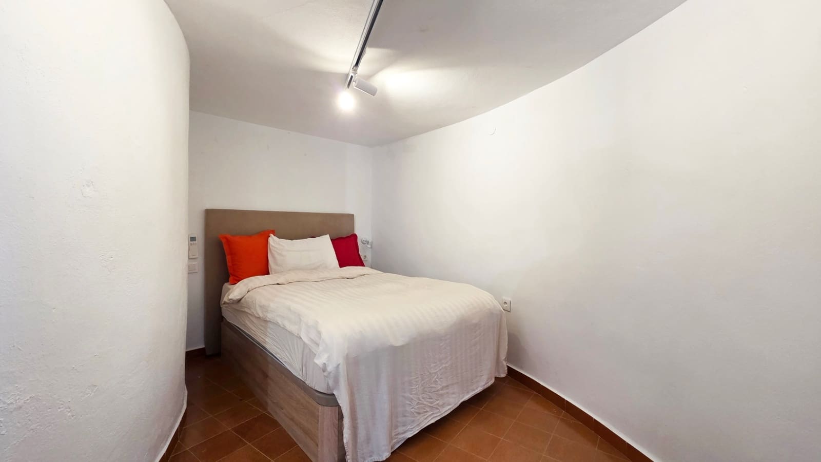 5 sypialnia Willa na sprzedaż w Altea z basenem garażem - 1 650 000 € (Ref: 9862287)