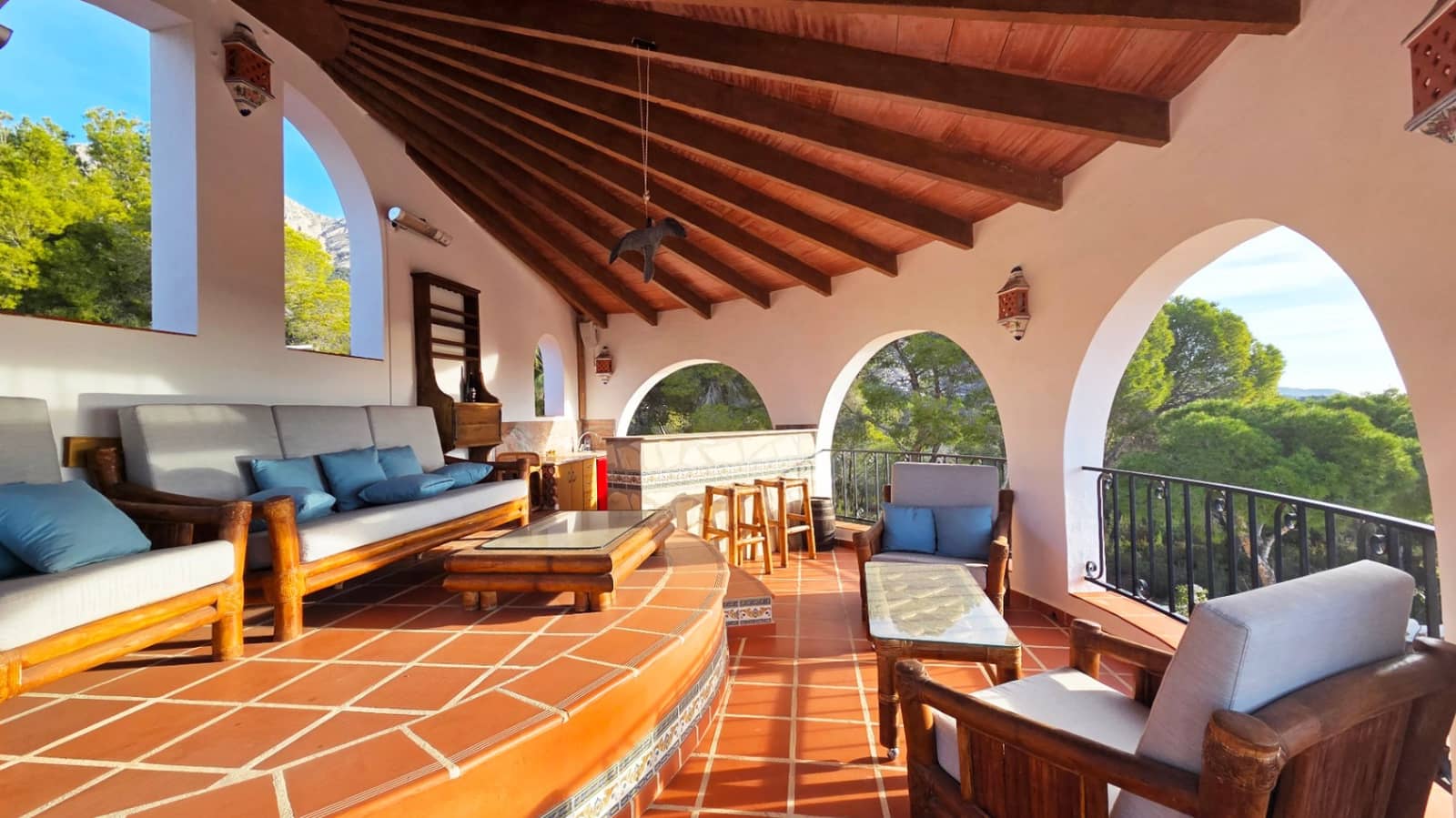 5 sypialnia Willa na sprzedaż w Altea z basenem garażem - 1 650 000 € (Ref: 9862287)