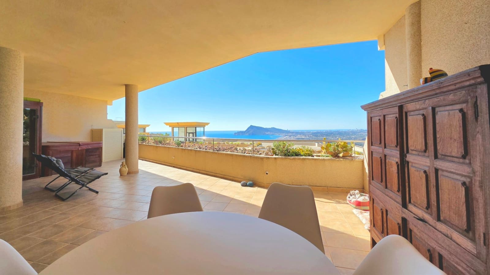 3 slaapkamer Appartement te koop in Altea met zwembad garage - € 675.000 (Ref: 9862288)