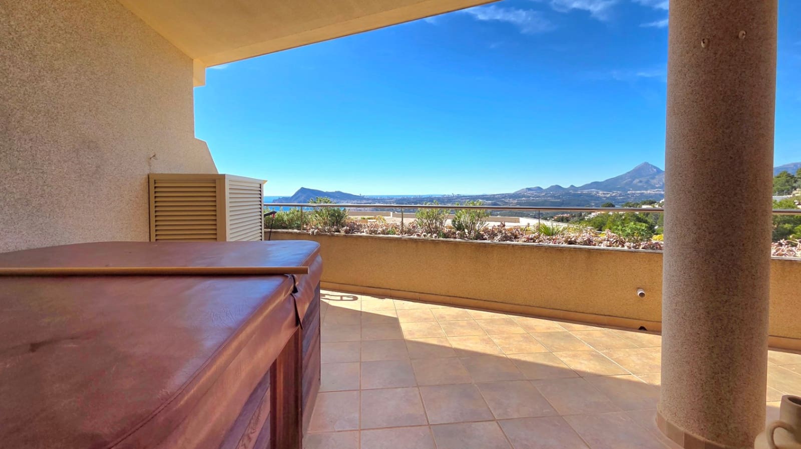 3 slaapkamer Appartement te koop in Altea met zwembad garage - € 675.000 (Ref: 9862288)