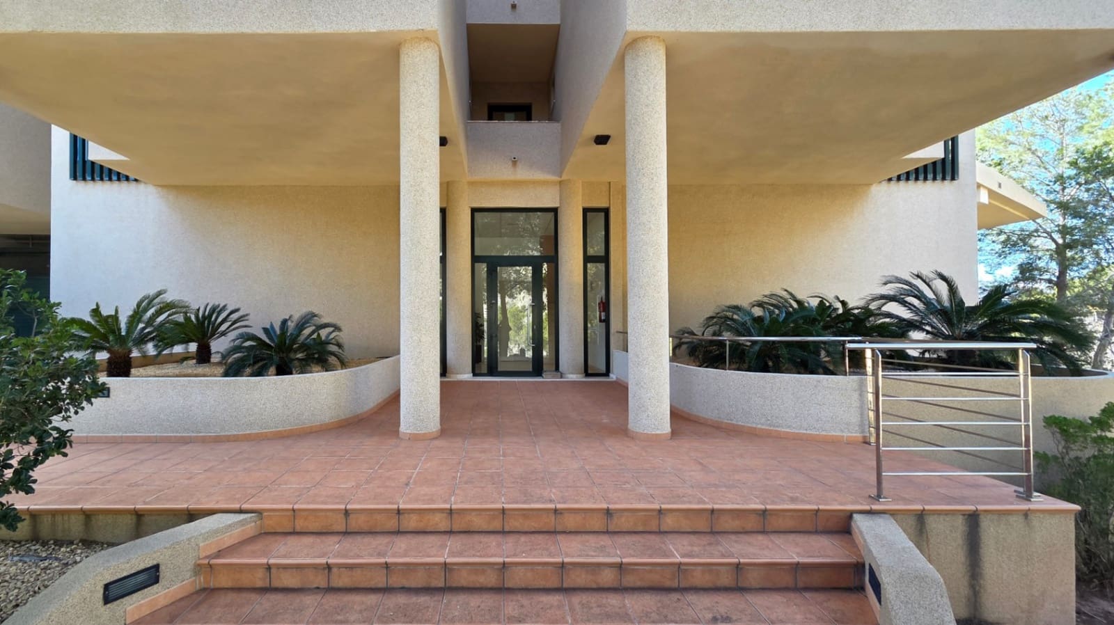 3 slaapkamer Appartement te koop in Altea met zwembad garage - € 675.000 (Ref: 9862288)