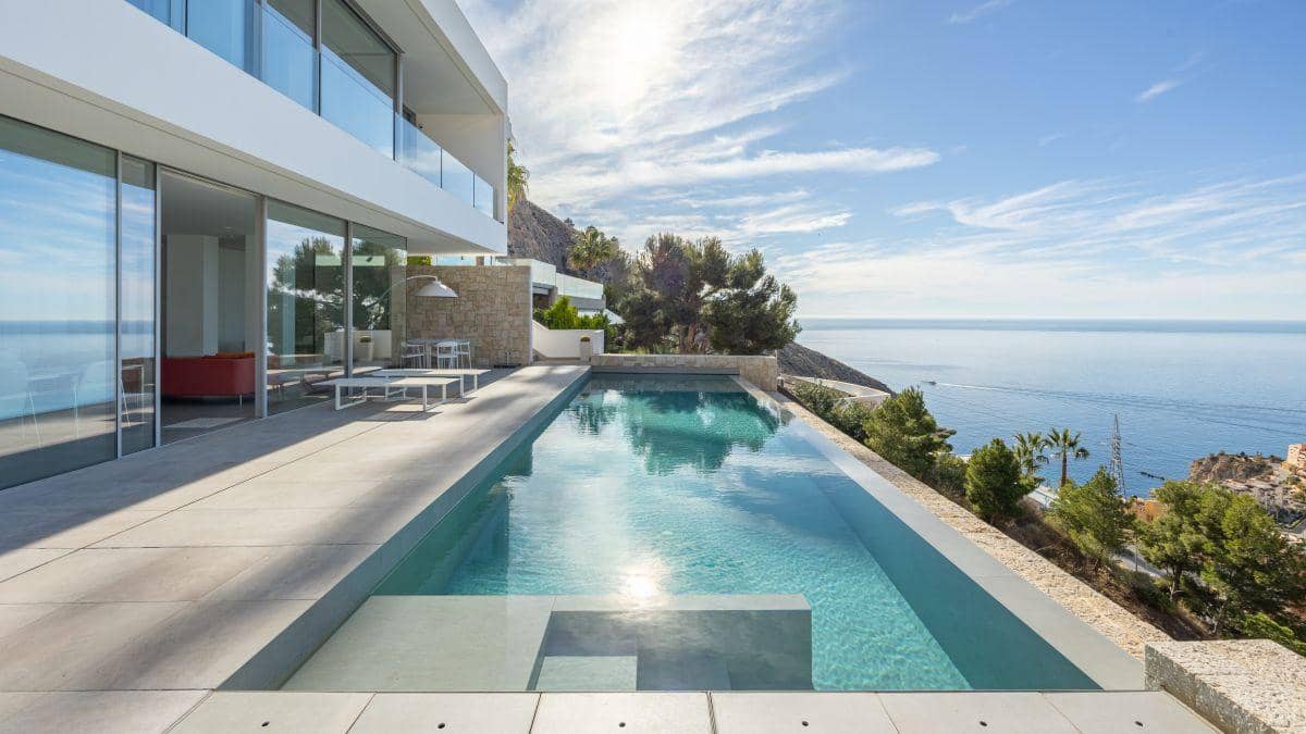 3 soverom Villa til salgs i Altea med svømmebasseng garasje - € 2 695 000 (Ref: 9862344)