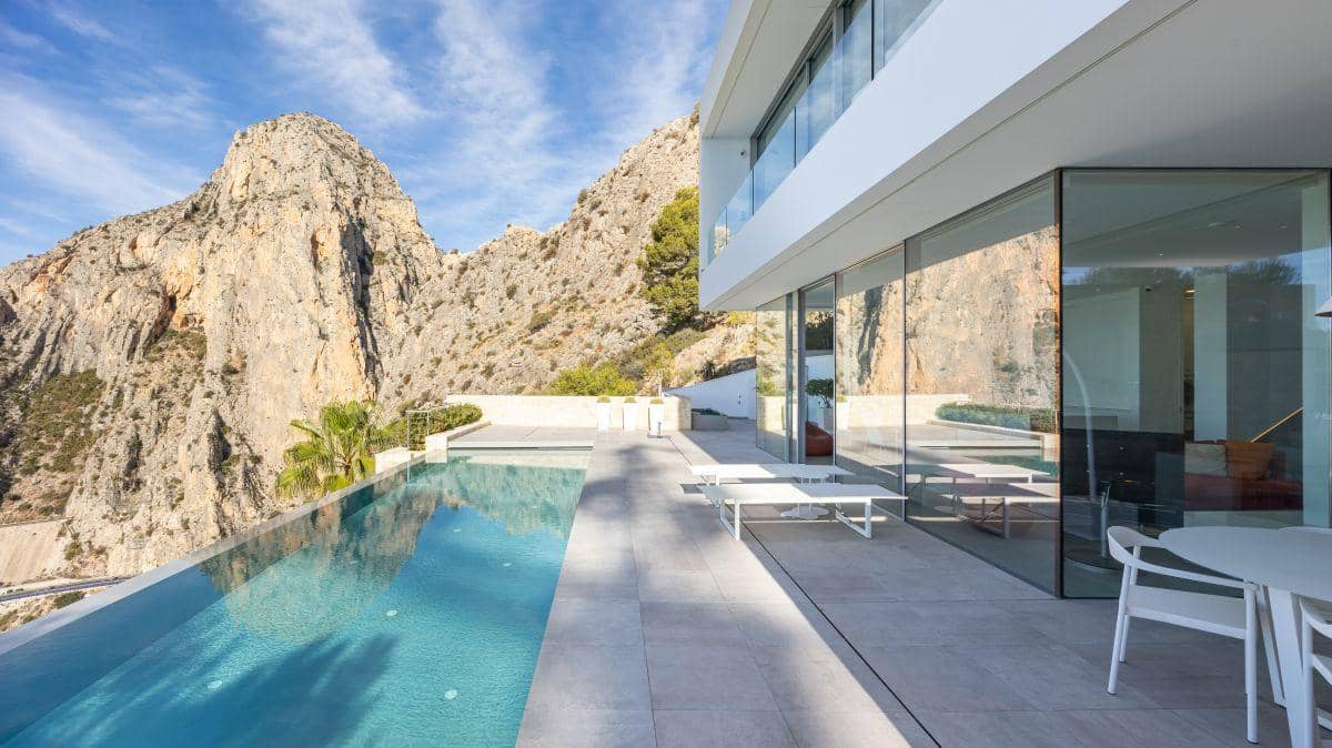 3 soverom Villa til salgs i Altea med svømmebasseng garasje - € 2 695 000 (Ref: 9862344)