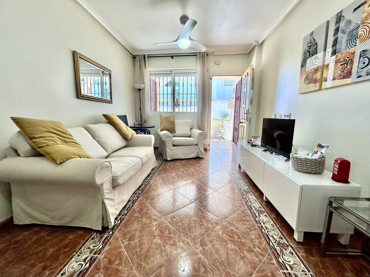 2 sovrum Lägenhet till salu i La Zenia med pool - 187 000 € (Ref: 9865193)