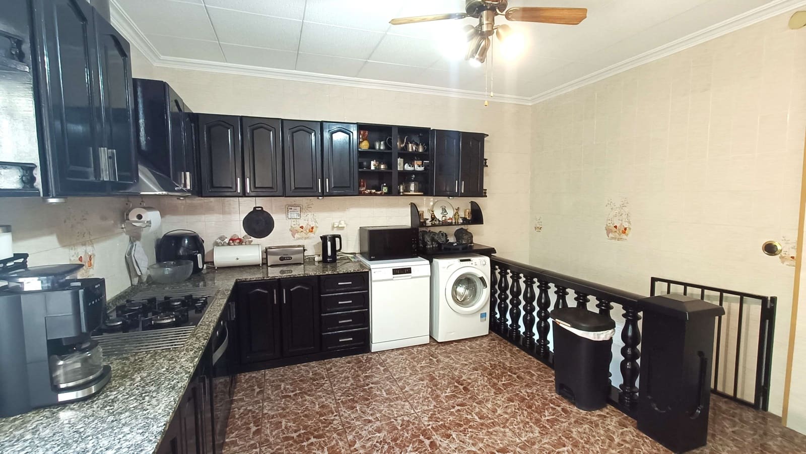 Chalet de 6 habitaciones en Crevillente / Crevillent en venta con piscina garaje - 467.999 € (Ref: 9870227)
