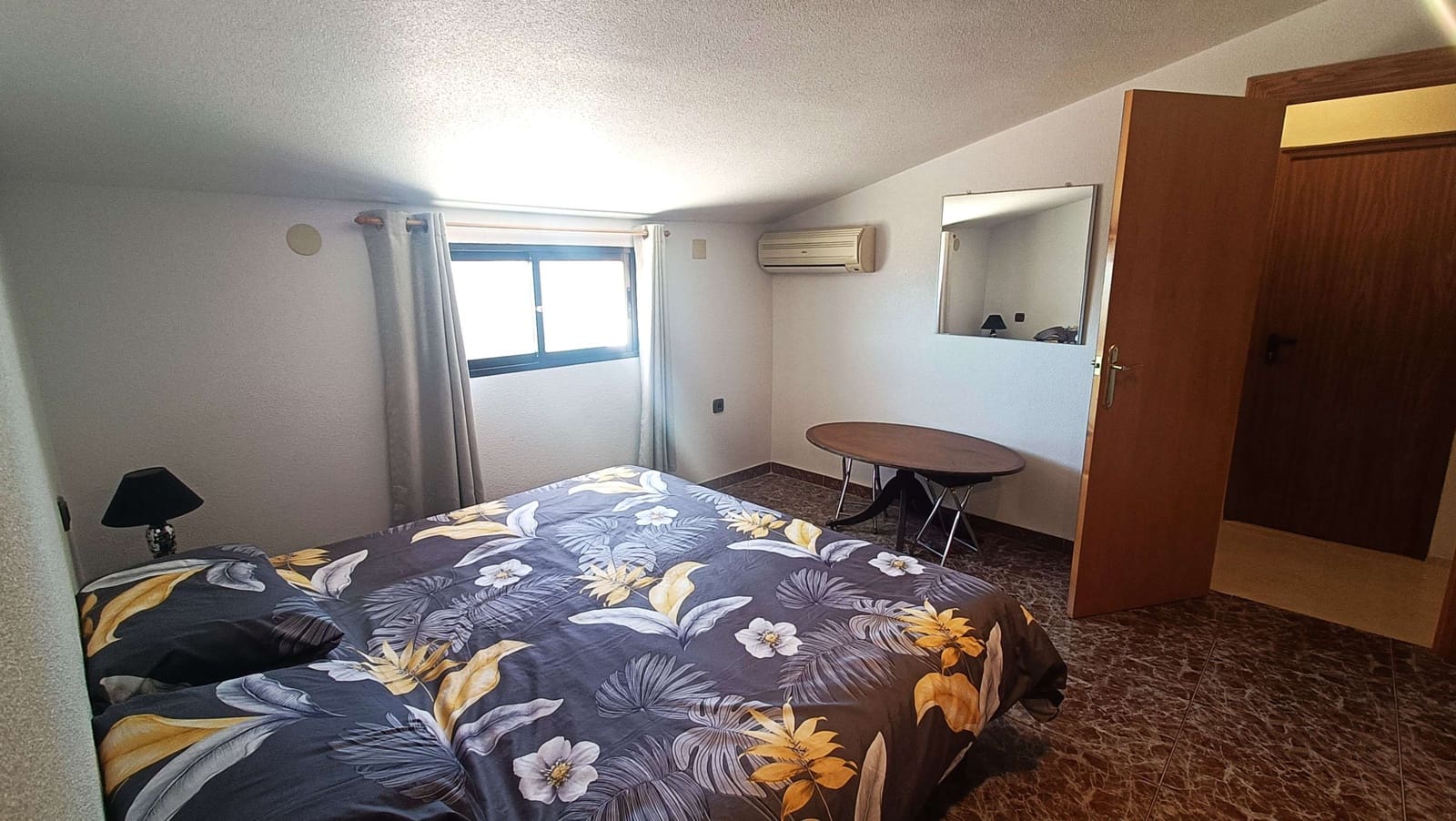 Chalet de 6 habitaciones en Crevillente / Crevillent en venta con piscina garaje - 467.999 € (Ref: 9870227)