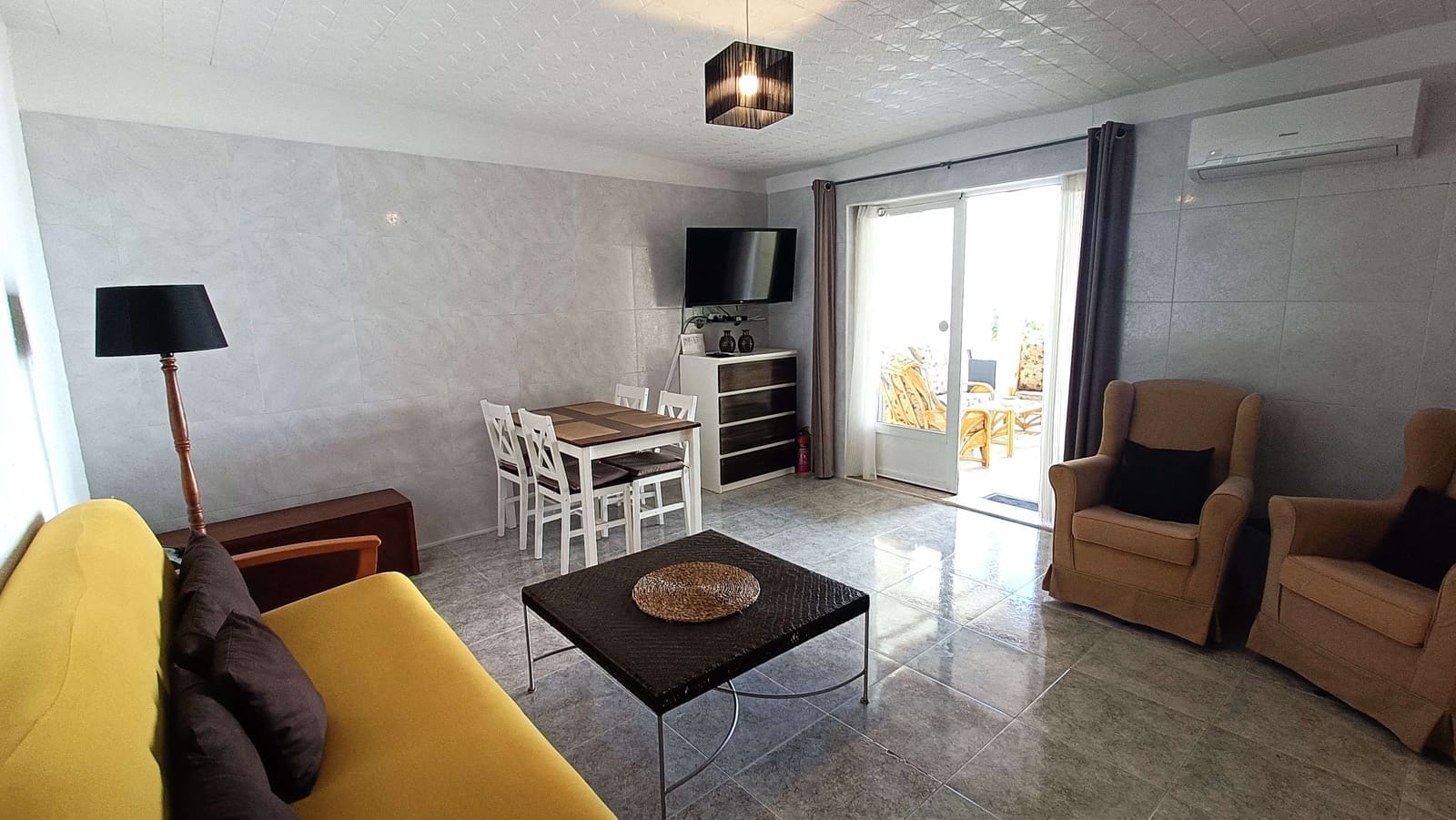 Chalet de 6 habitaciones en Crevillente / Crevillent en venta con piscina garaje - 467.999 € (Ref: 9870227)
