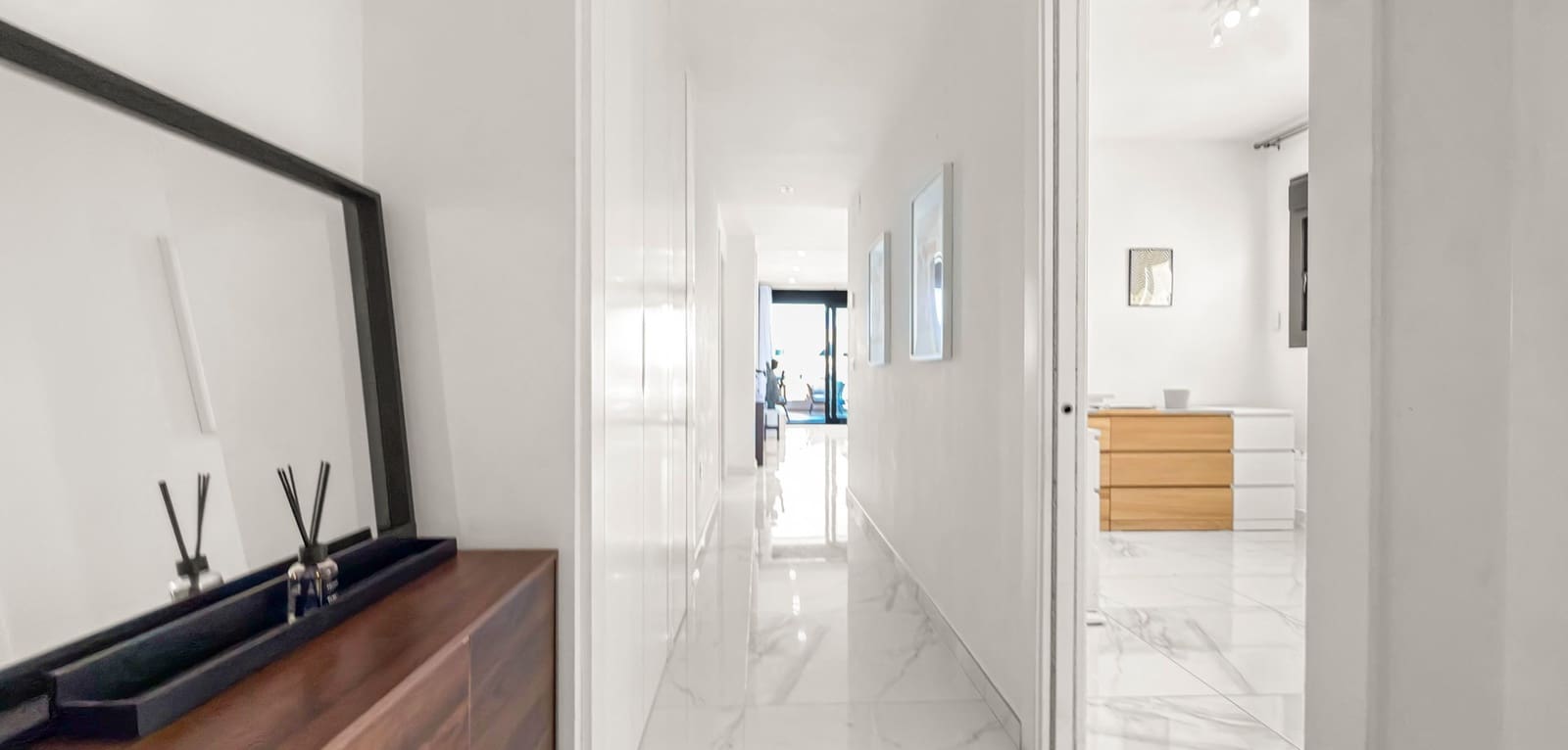 2 sovrum Lägenhet till salu i Orihuela Costa med pool garage - 249 000 € (Ref: 9871892)