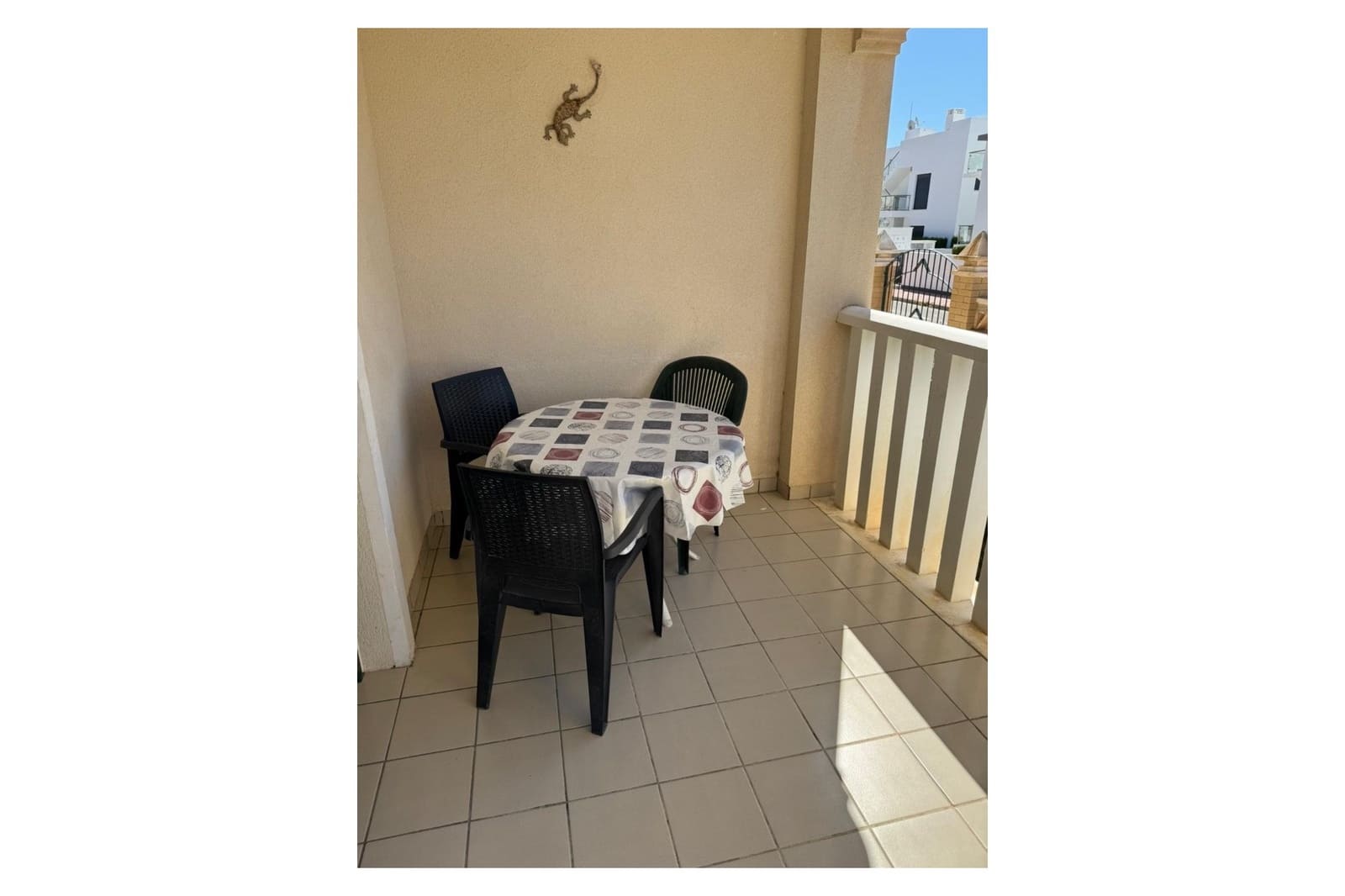 2 soveværelse Lejlighed til salg i Ciudad Quesada med swimmingpool garage - € 229.999 (Ref: 9875933)