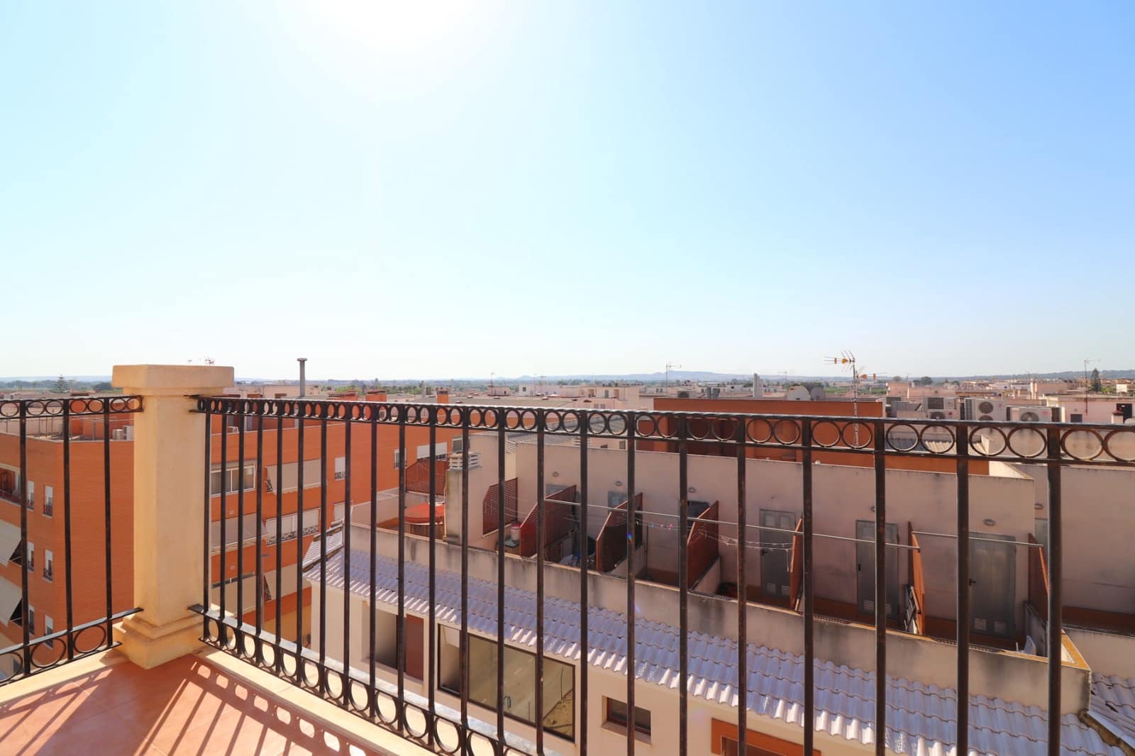 2 soverom Leilighet til salgs i Almoradi med svømmebasseng - € 114 900 (Ref: 9891633)