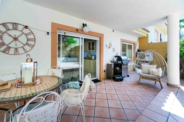 4 Zimmer Doppelhaus zu verkaufen in Albir, Alfaz del Pi / L'Alfàs del Pi mit Pool Garage - 599.000 € (Ref: 9896595)