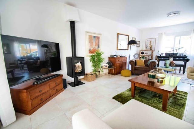 4 Zimmer Doppelhaus zu verkaufen in Albir, Alfaz del Pi / L'Alfàs del Pi mit Pool Garage - 599.000 € (Ref: 9896595)