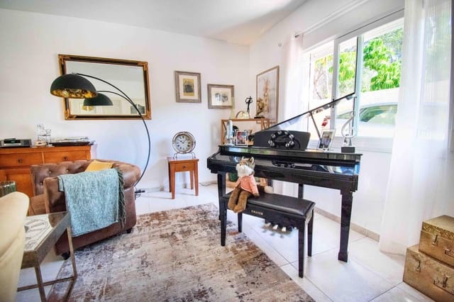 4 Zimmer Doppelhaus zu verkaufen in Albir, Alfaz del Pi / L'Alfàs del Pi mit Pool Garage - 599.000 € (Ref: 9896595)