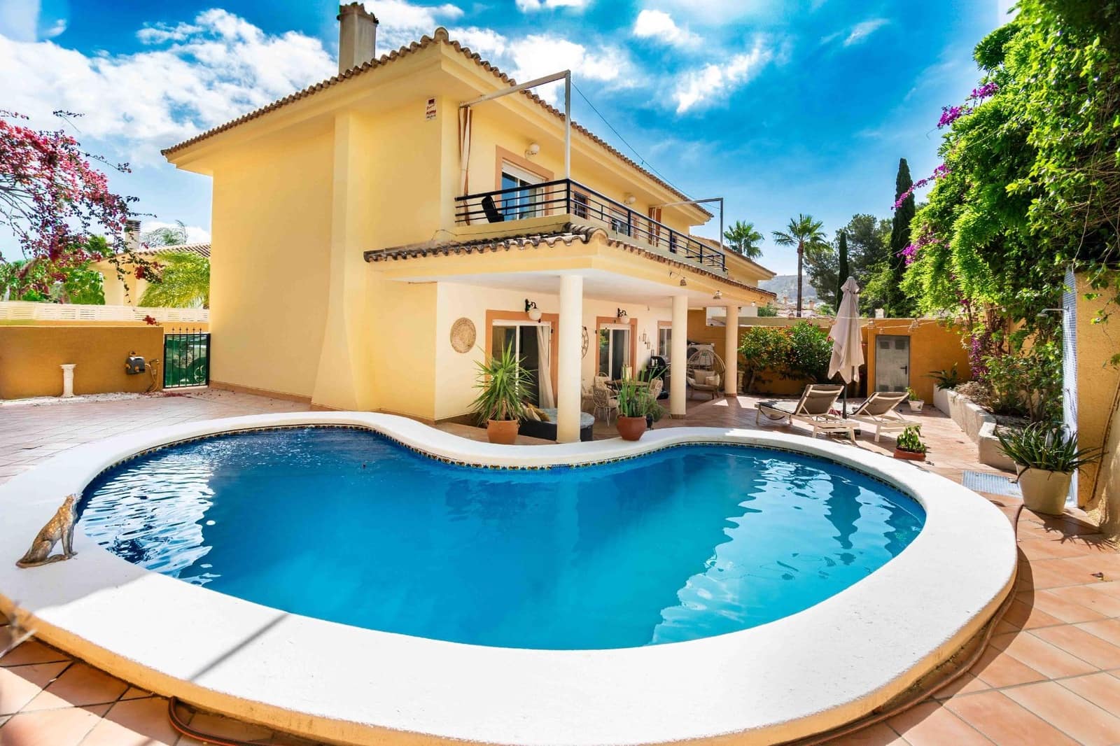4 Zimmer Doppelhaus zu verkaufen in Alfaz del Pi / L'Alfas del Pi mit Pool Garage - 599.000 € (Ref: 9896595)