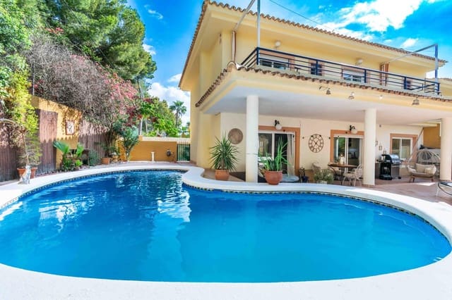 4 Zimmer Doppelhaus zu verkaufen in Albir, Alfaz del Pi / L'Alfàs del Pi mit Pool Garage - 599.000 € (Ref: 9896595)