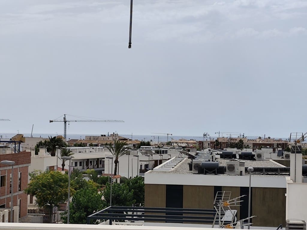 3 slaapkamer Villa te koop in Pilar de la Horadada met zwembad garage - € 295.000 (Ref: 9909059)