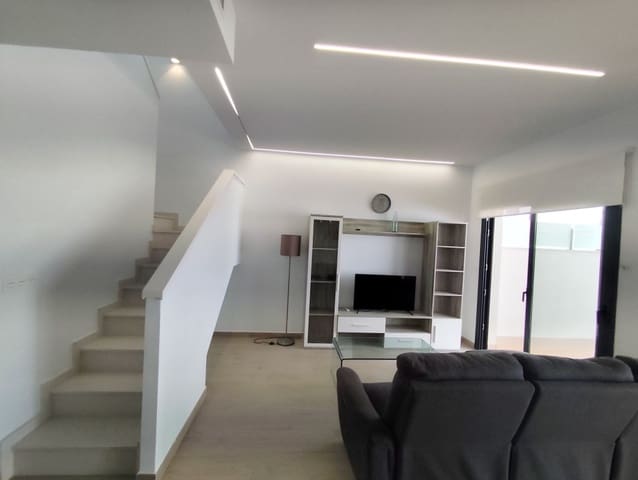 3 slaapkamer Villa te koop in Pilar de la Horadada ciudad, Pilar de la Horadada met zwembad garage - € 292.000 (Ref: 9909059)