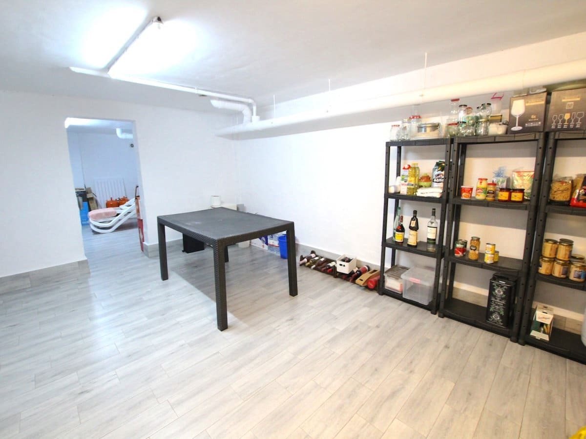 Chalet de 3 habitaciones en Daya Vieja en venta con piscina - 399.950 € (Ref: 9911747)