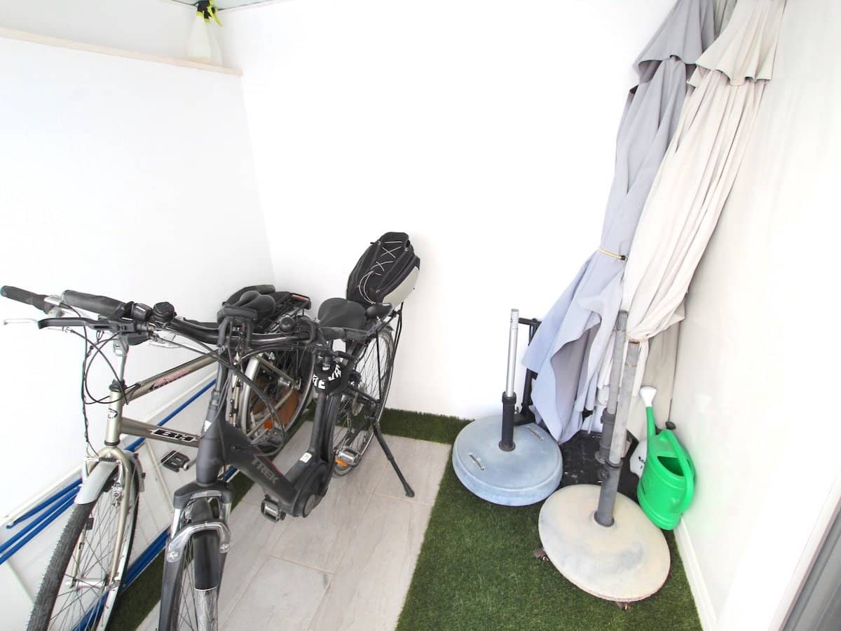 Chalet de 3 habitaciones en Daya Vieja en venta con piscina - 399.950 € (Ref: 9911747)