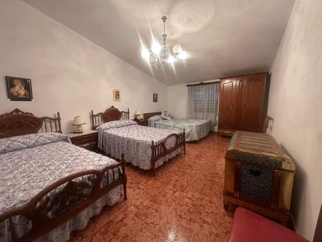 4 chambre Maison de Ville à vendre à Caravaca de la Cruz - 79 000 € (Ref: 9913422)