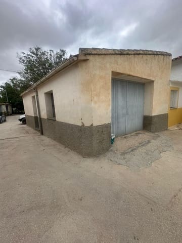 Comercial para venda em Caravaca de la Cruz com garagem - 35 000 € (Ref: 9913424)