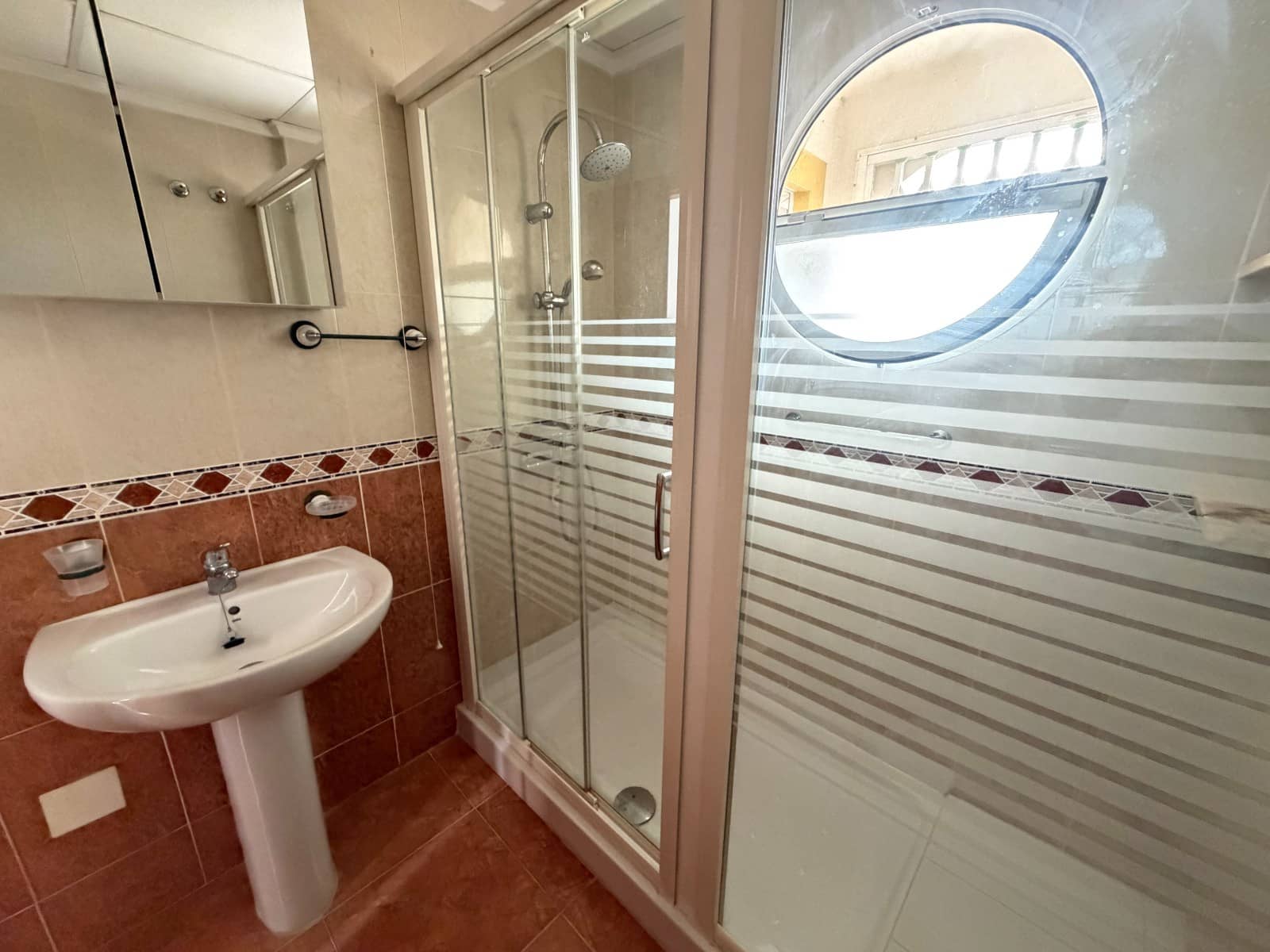 2 bedroom Townhouse for sale in Torremendo with pool garage - € 119,990 (Ref: 9922598)
