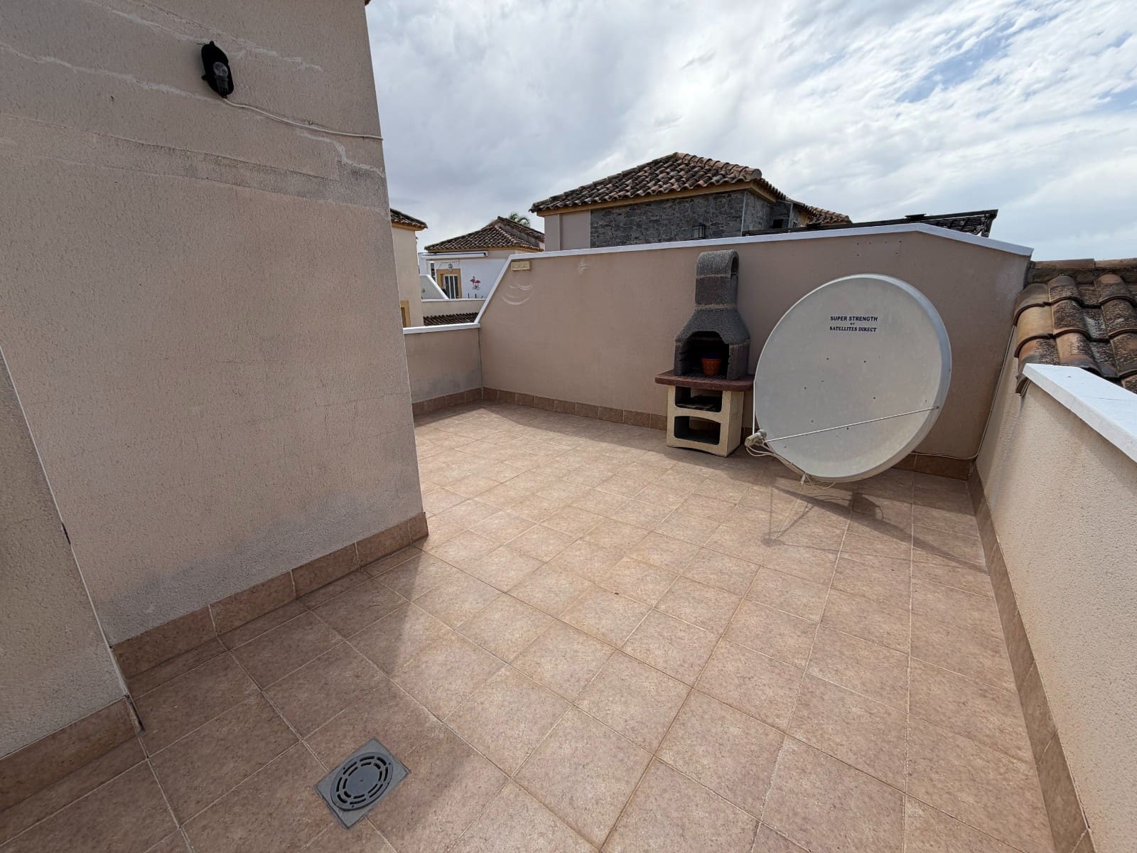 2 bedroom Townhouse for sale in Torremendo with pool garage - € 119,990 (Ref: 9922598)