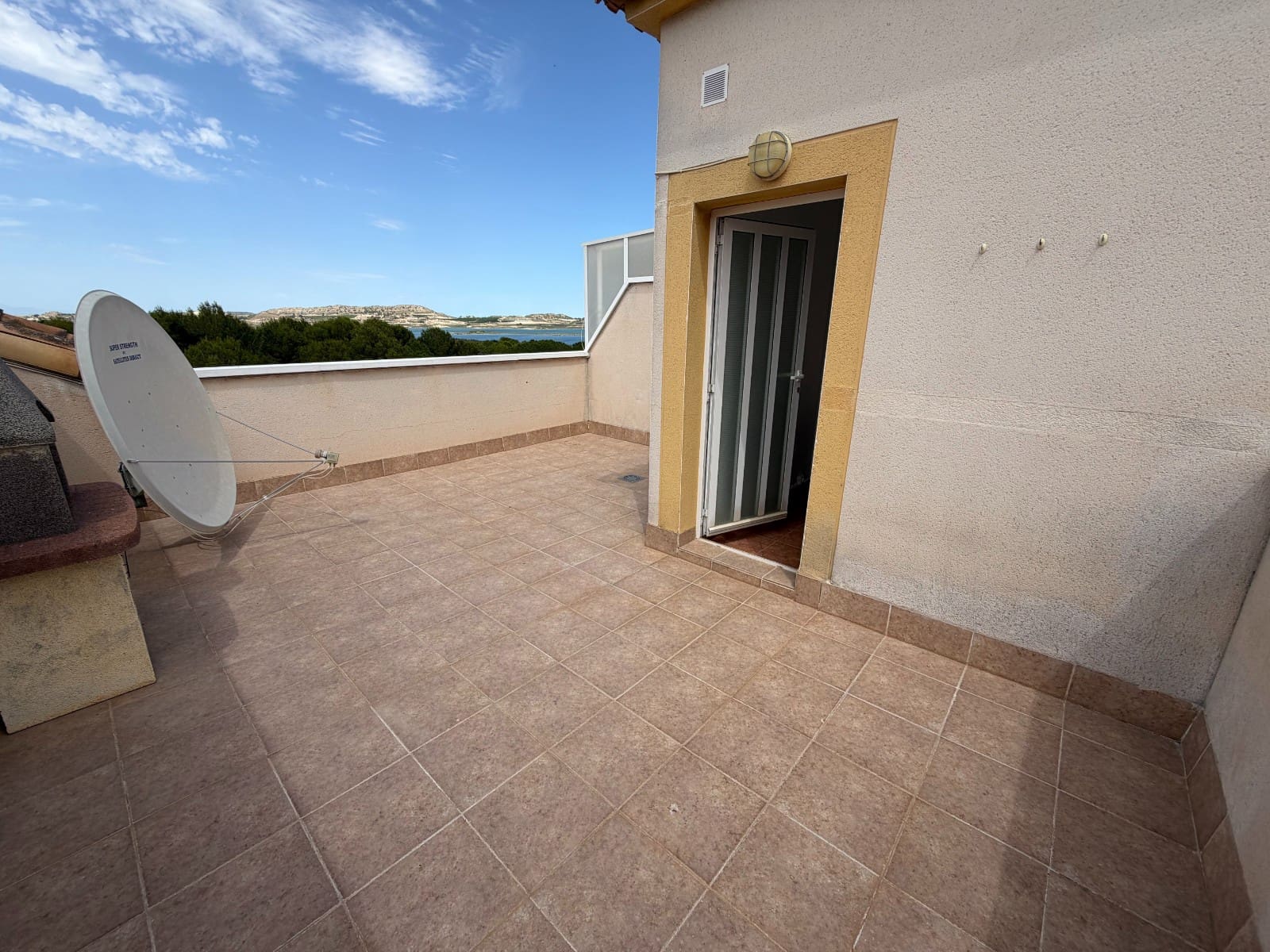 2 bedroom Townhouse for sale in Torremendo with pool garage - € 119,990 (Ref: 9922598)