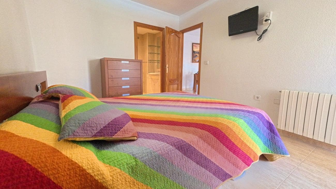 Apartamento de 3 habitaciones en Alfaz del Pi / L'Alfàs del Pi en venta con piscina garaje - 390.000 € (Ref: 9927397)