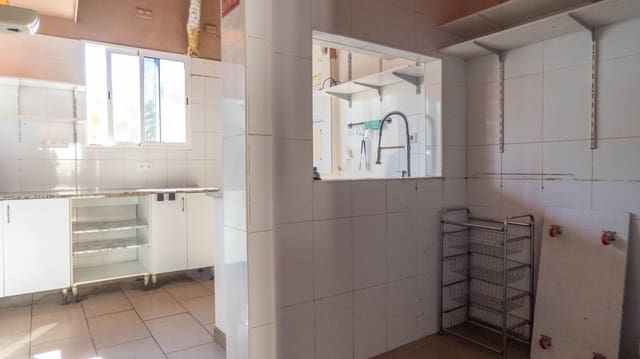 Komercyjne na sprzedaż w Algorfa - 119 999 € (Ref: 9930789)