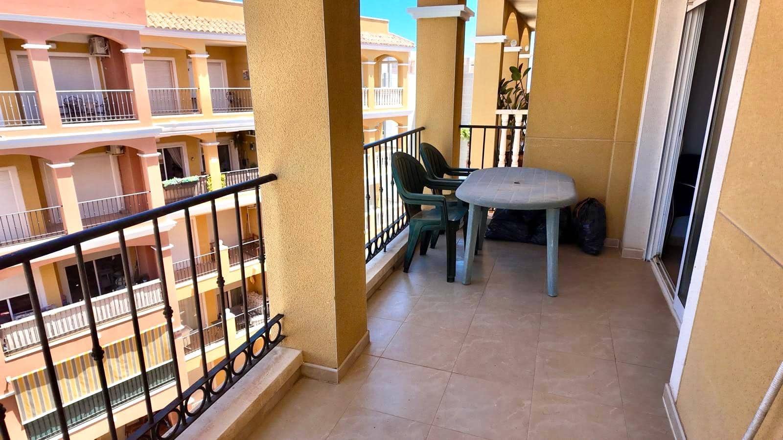 2 sovrum Takvåning till salu i Torrevieja med pool - 199 000 € (Ref: 9931317)