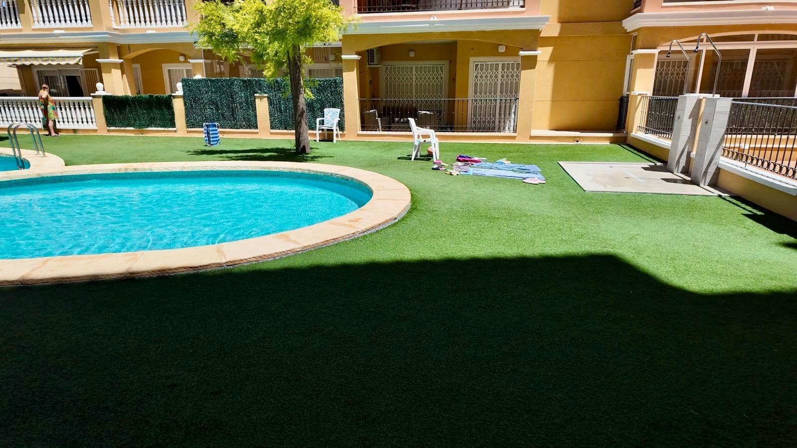 2 sovrum Takvåning till salu i Torrevieja med pool - 199 000 € (Ref: 9931317)