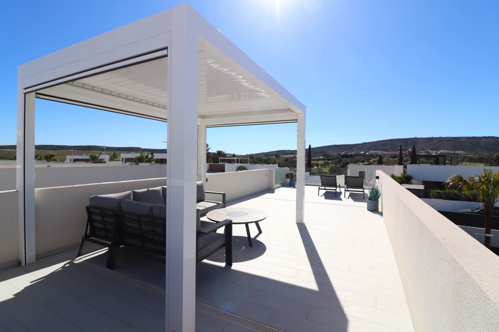3 slaapkamer Villa te koop in Algorfa met zwembad garage - € 619.950 (Ref: 9958970)